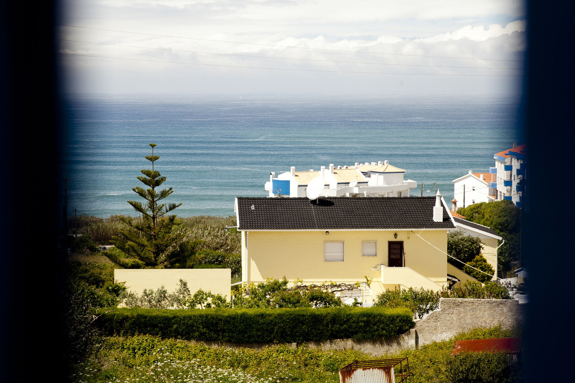 Ericeira Chill Hill Hostel & Private Rooms - Sea Food Kültér fotó