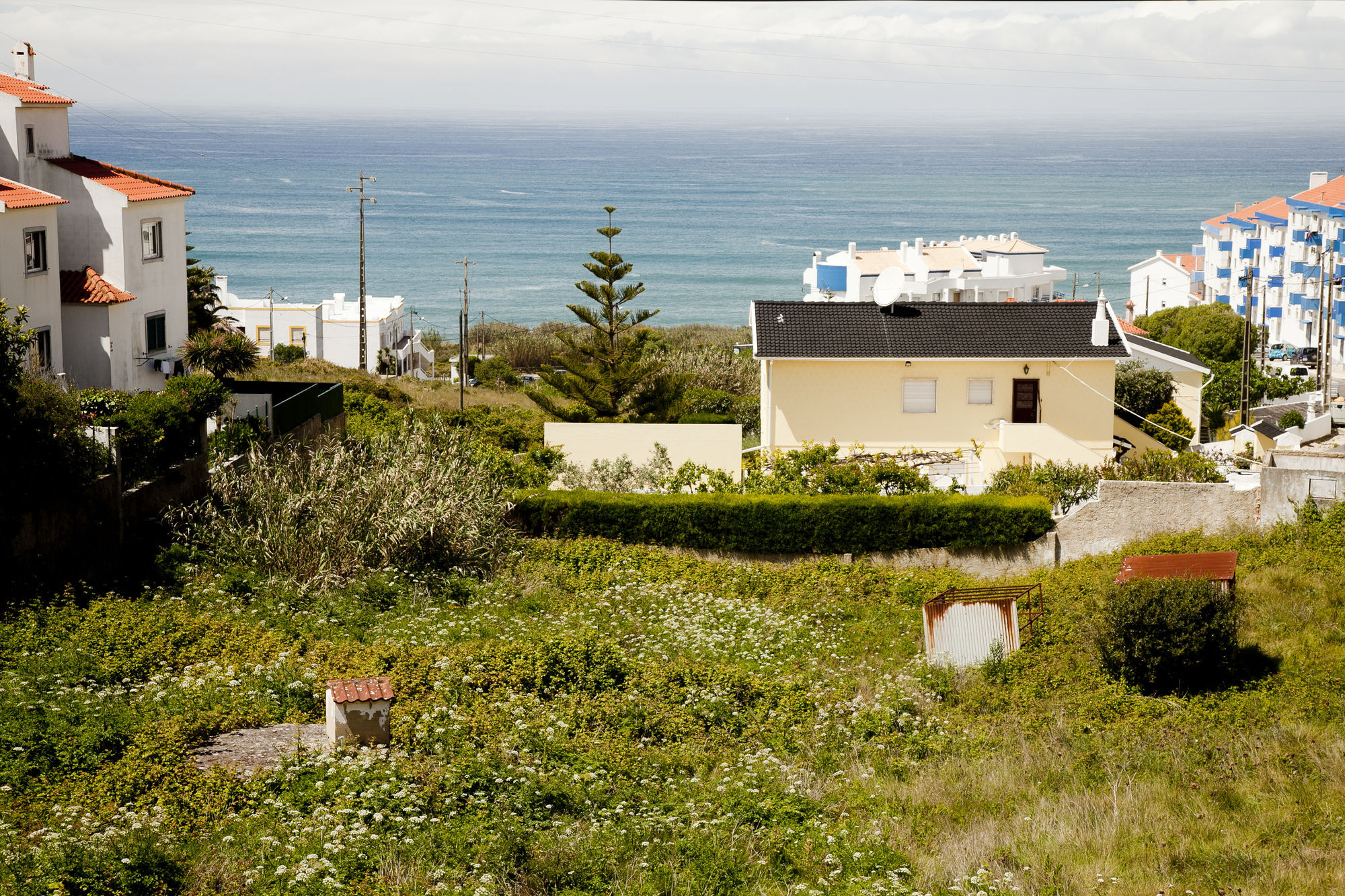 Ericeira Chill Hill Hostel & Private Rooms - Sea Food Kültér fotó